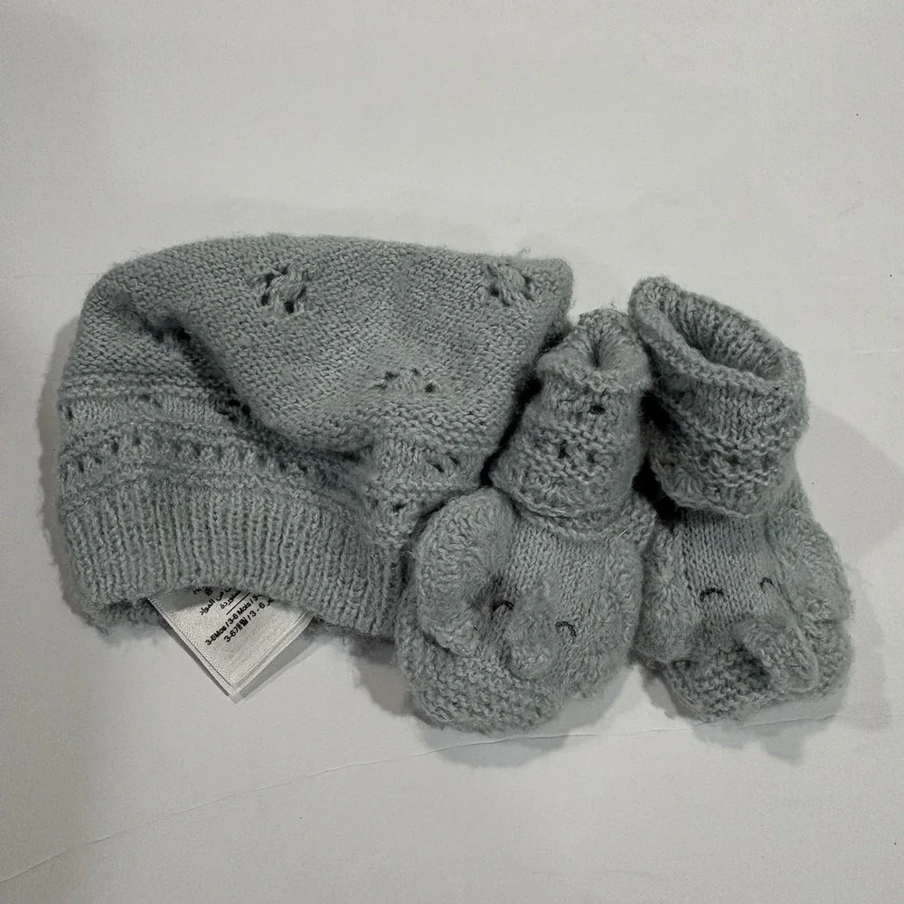 Pottery Barn Kids Blue Luxe Pointelle Elephant Hat and Booties 3-6 Months